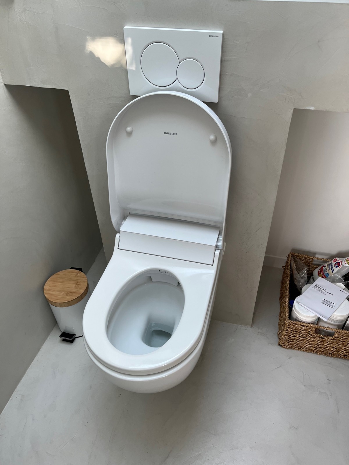 WC lavant LA CADIERE D'AZUR