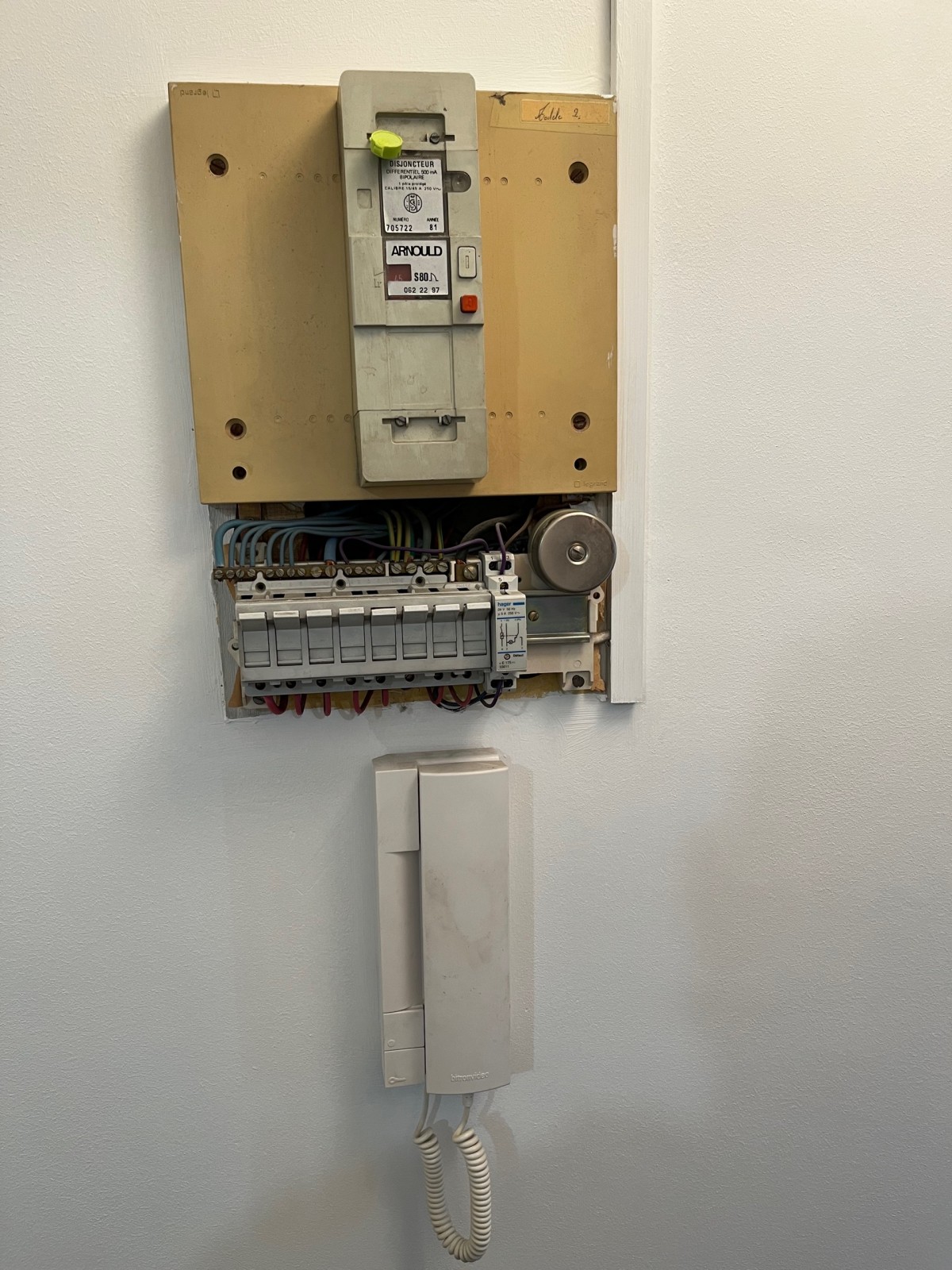 Artisan spécialisé en électricité à Bandol et ses alentours dans le Var