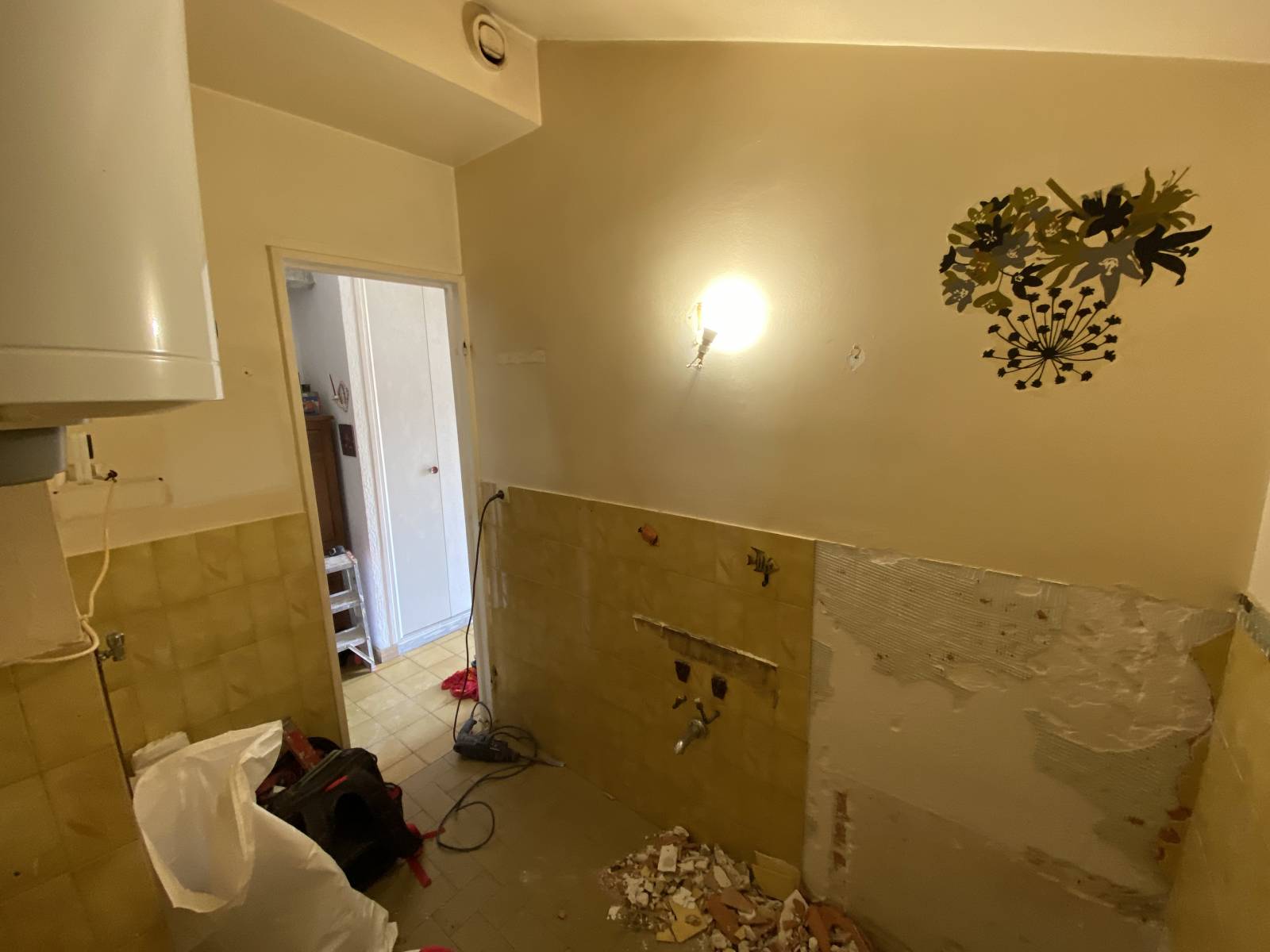 Rénovation salle de bain PMR à SIX-FOURS-LES-PLAGES  (VAR)