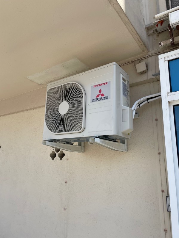 Pose de climatisation réversible sur le secteur de SANARY (83)