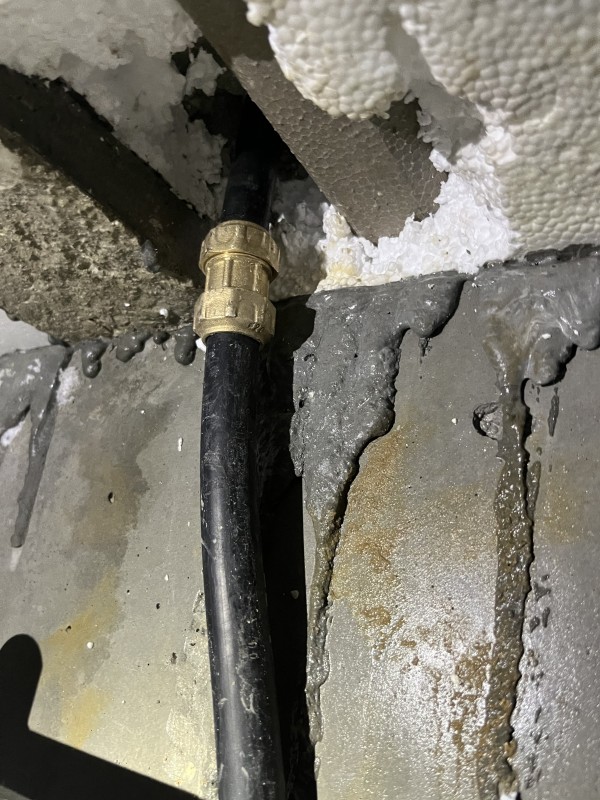 Intervention / réparation fuite d'eau sur Toulon dans le Var